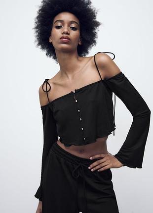 Чорний топ zara на довгий рукав