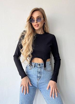 Топ із довгими рукавами