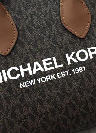 Женская сумка michael kors tote big brown5 фото