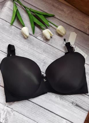 Чорний бюстик на чашечку e