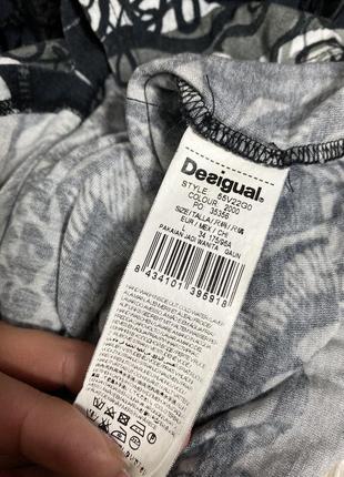 Дизайнерское трикотажное платье с имитацией платинки с бахромой desigual, m-l4 фото