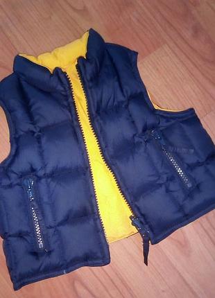 Двосторонній жилетку на хлопчика