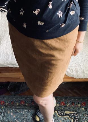 Замшевая юбка на талию цвета кэмел 40-425 фото