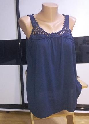Стильная синяя майка топ с кружевом.эсмара.