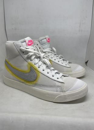 Кроссовки женские ( оригинал) nike wmns blazer mid vntg 77 white cz8105-100.