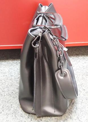 Стильная женская сумочка из натуральной кожи4 фото