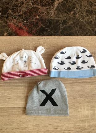 Набор шапок шапочек