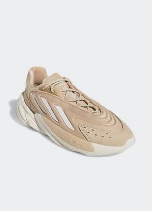 Нові жіночі кросівки adidas ozelia