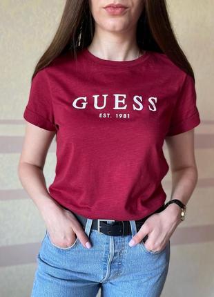 Футболка от guess1 фото