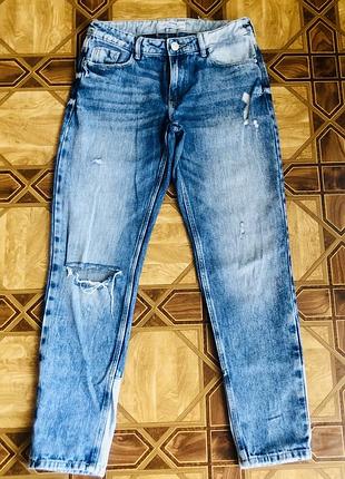 Джинси-моми