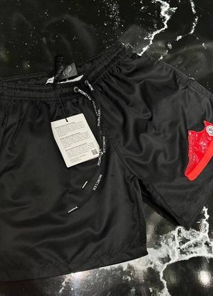 Брендовые мужские шорты / качественные шорты moncler в черном цвете на лето