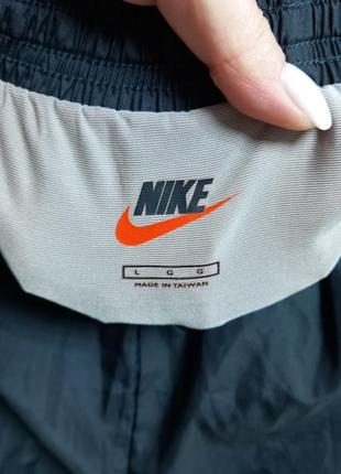 Шорти від nike.5 фото