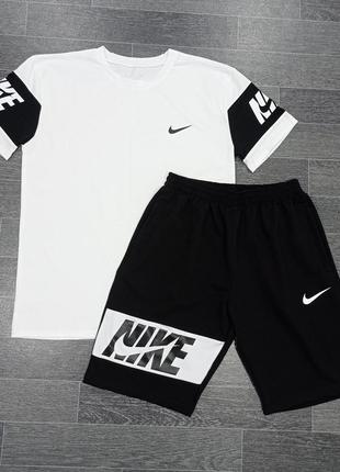 Костюм nike для чоловіків шорти та футболка