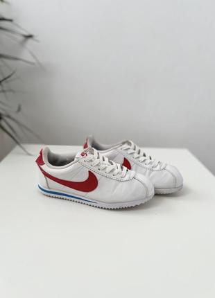 Кроссовки nike cortez