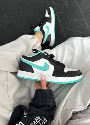 Кроссовки nike air jordan retro 1 low « aurora »