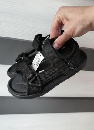 Нові босоніжки трекери next розм. 32, маломірять