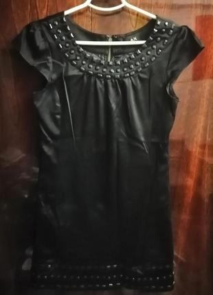 Маленькое черное платье с декором от ах paris🖤🖤🖤