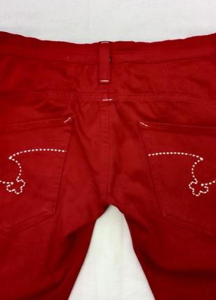 Красные джинсы, размер 36/285 фото