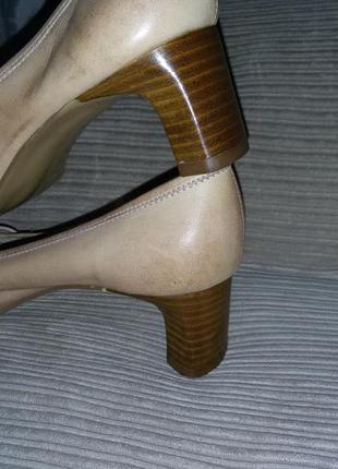 Красивые кожаные туфли janet d размер 38 (25 см)5 фото