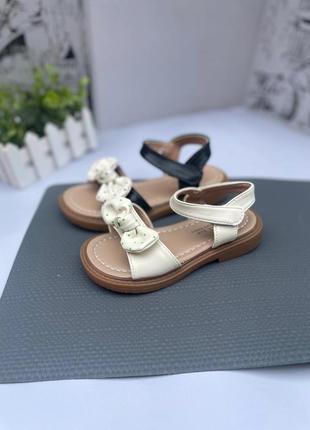 Босоніжки в горох 2