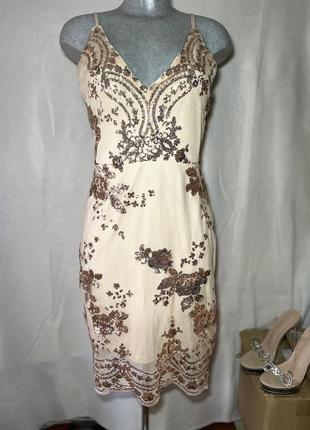 Женское фирменное нарядное платье с пайетками 44-46р.