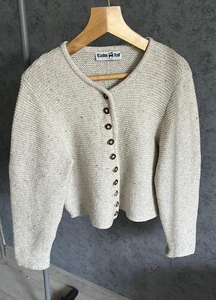 Обʼємний вʼязаний кардиган вовняний вовна деревʼяні ґудзики