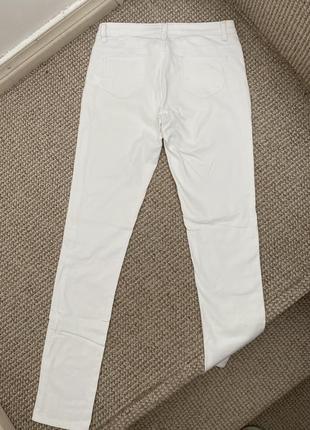 Белые джинсы mom3 фото