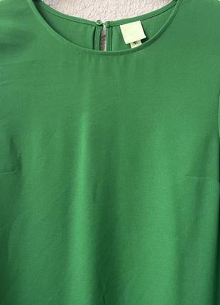 Зеленое платье с вышивкой ришелье3 фото