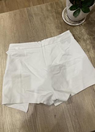 Юбка шорты белые базовые базовые с поясом коттоновая юбка шорты базовая зара5 фото