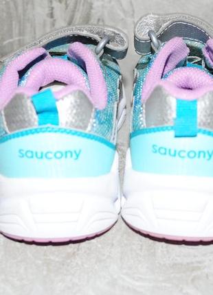 Кроссовки новые saucony 31 размер8 фото