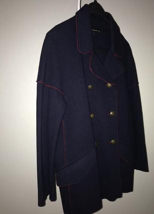 Трикотажное пальто zara темно-синого трикотажа в военном стиле длиной три четверти размер s3 фото