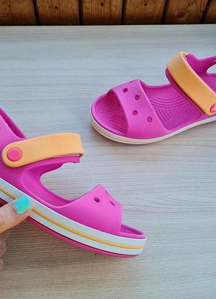 Босоножки crocs, сандали crocs, босоніжки crocs