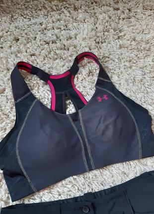 Шикарный спортивный бюстгалтер от under pursuit armour,  p. 36-382 фото