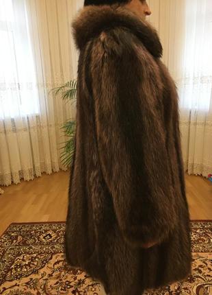 Шуба с енота . возможен торг.