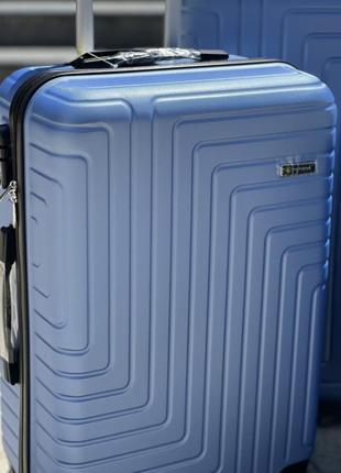 Середня валіза ,на 70 л  ,якісна валіза по низькій ціні ,пластик ,4 колеса ,дорожня сумка ,чемодан ,ручна поклажа ,великий2 фото