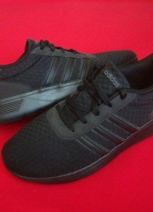 Кроссовки adidas  оригинал 45-46 размер