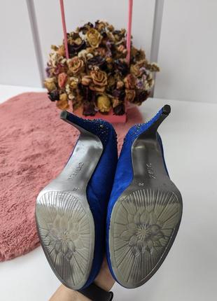Синие туфли с стразами на каблуке замшевые5 фото