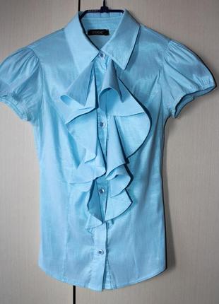 Блакитна блуза з жабо2 фото