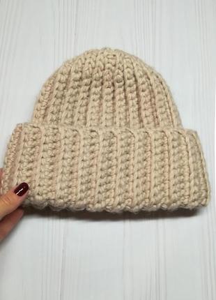 Тепла шапка з вовни альпаки.1 фото