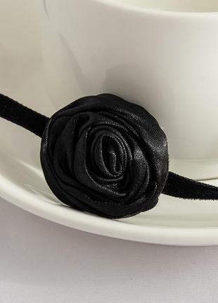 Чокер цветок черный маленький, украшение на шею, шнурок черный2 фото