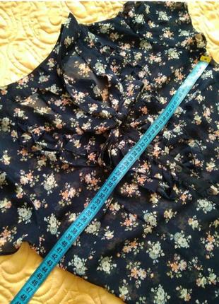 Легкая шифоновая блуза блузочка рубашка синяя в цветы с рюшкой и завязкой oodji/шифоновая синяя рубашка9 фото