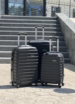 Велика валіза ,на 110 л ,великий розмір якісна валіза по низькій ціні ,пластик ,4 колеса ,дорожня сумка ,чемодан ,ручна поклажа ,середній