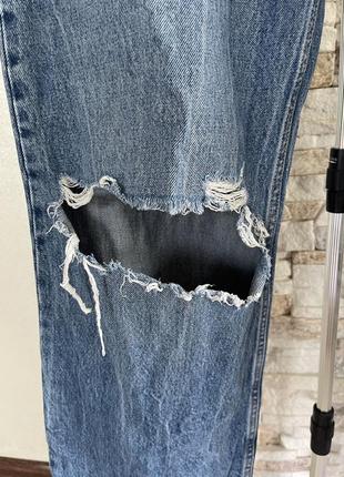 Самые актуальные в этом сезоне расслабленные широкие джинсы9 фото