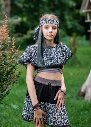 Топ и шорты для девушки из батиста