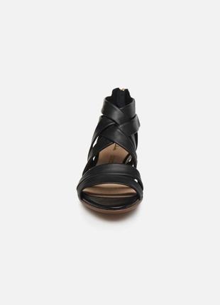 Шкіряні босоніжки clarks mena silk black2 фото