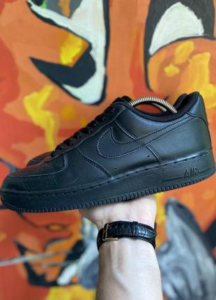 Nike air force кроссовки 42 размер кожаные чёрные оригинал
