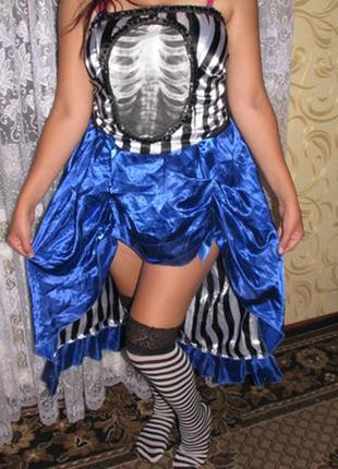Карнавальное платье на хеллоуин.1 фото