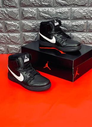 Кроссовки джордан ретро 1 jordan retro 1 универсальные женские кроссовки