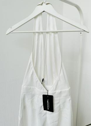 Белый комбинезон с открытой спинкой брюками палаццо из костюмной ткани7 фото