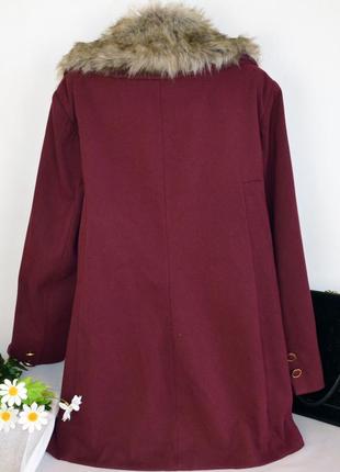 Бордовое пальто с меховым воротником и карманами tu вьетнам большой размер этикетка2 фото